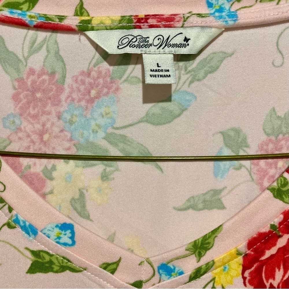 The Pioneer Woman NWT Pink Floral 3/4 Sleeve Blouse, size Large - Picture 3 of 8